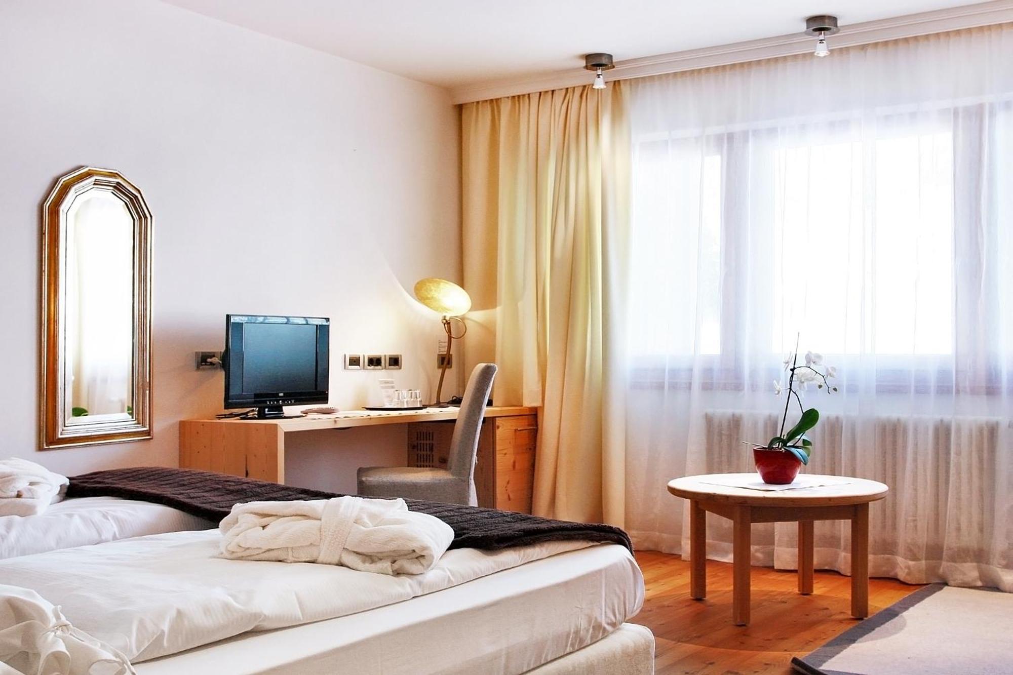 Hotel La Majun La Villa  Ngoại thất bức ảnh