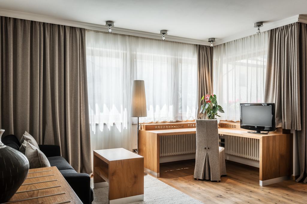 Hotel La Majun La Villa  Ngoại thất bức ảnh